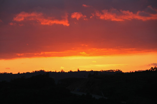 sunset sky españa orange sun sol clouds sunrise canon landscape eos spain dusk valle paisaje galicia cielo valley nubes naranja ocaso ulla anochecer nightfall 400d atomicaward gettyimagesiberiaq12012