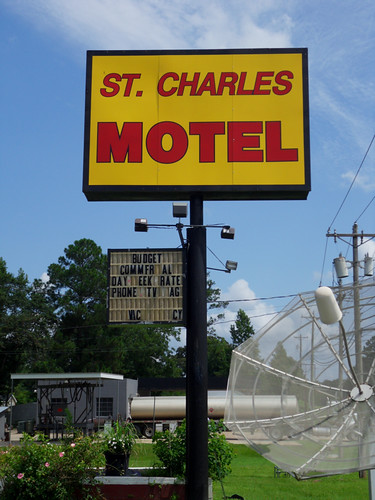 motels motelsigns luvernealabama stcharlesmotel