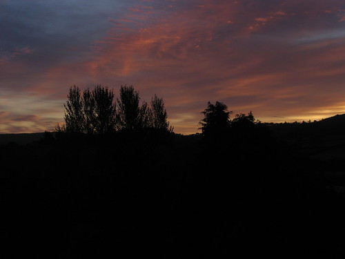 autumn silhouette marilyn wales sunrise powys rhayader canona700 gwastedyn