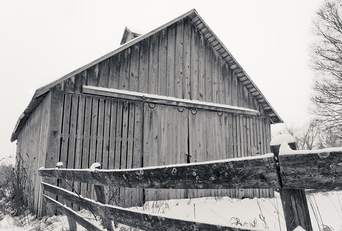 wood old bw snow storm cold barn fence madisoncounty joemurphy josephlmurphy nikond3 jmurphpix winterweatherfeatures