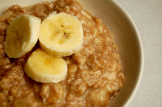 Soaked Oatmeal Basics :: Plus 6 Different Recipes!
