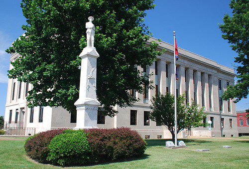 dresden tennessee courthouses weakleycountycourthouse