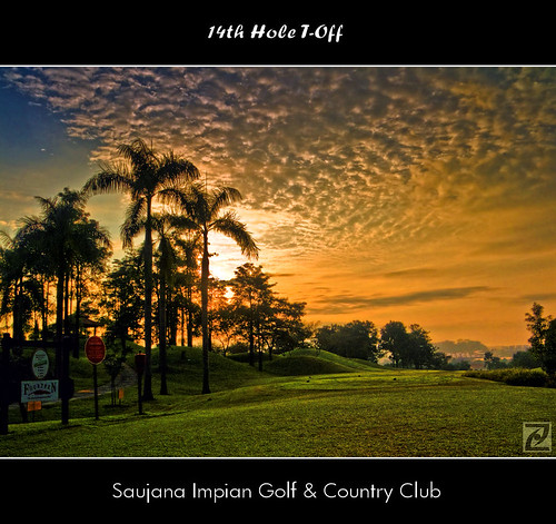 trees sky green clouds sunrise golf dawn palm course malaysia fujifilm hdr kajang selangor toff picturenaut saujanaimpian s100fs