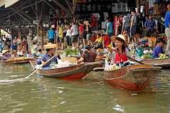 Private Tour: Floating Markets Of Damnoen Saduak Cruise Day Trip From Bangkok