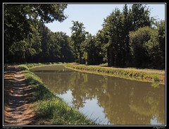 AUVERGNE - CANAL DE BERRY
