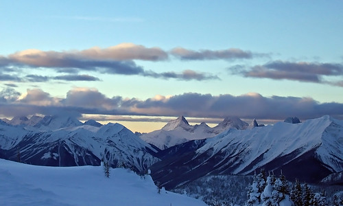 snow canada ski mountains sunrise rockies alberta sunshinevillage