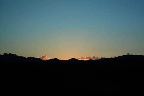 sunset mountains mojave