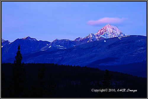 morning canada mountains nature sunrise landscape dawn alberta rockymountains jaspernationalpark canadianrockies