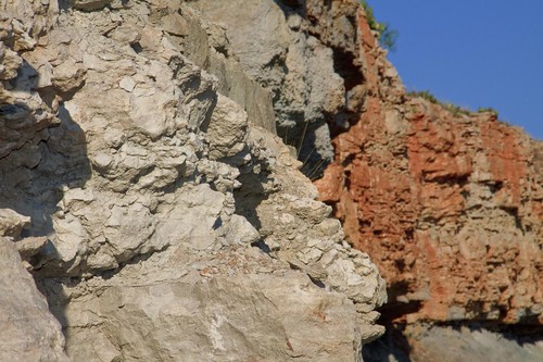 cliff face rock wall texas bluesky canyon reddirt earthtone palopintocounty graford