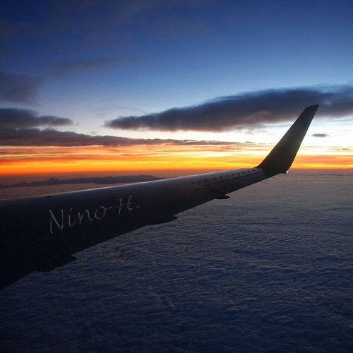 clouds sunrise airplane soleil fly nubes end nuages vacations avion