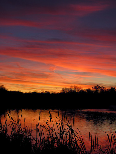 blue sunset red orange lake reflection listeningto nj watchung tracychapman newbeginning watchunglake