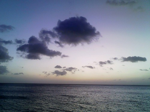 ocean sunset sky beach geotagged 夕陽 okinawa 沖縄 夕日 chatan 夕焼け 北谷 geo:lat=26310874 geo:lon=127755485