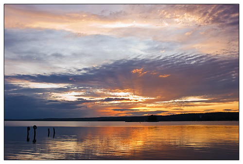 sunset sky lake water reflections colorful sweden dramatic burning sunrays rättvik dalecarlia wfatw