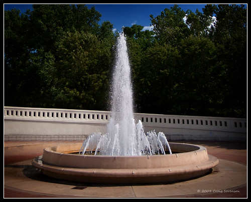 park blue trees summer sky usa white green water fountain canon landscape outdoors eos fb indiana waterfountain 2009 westlafayette riehleplaza 50d efs1755mmf28isusm tapawingopark craigsorenson 20090716040003z