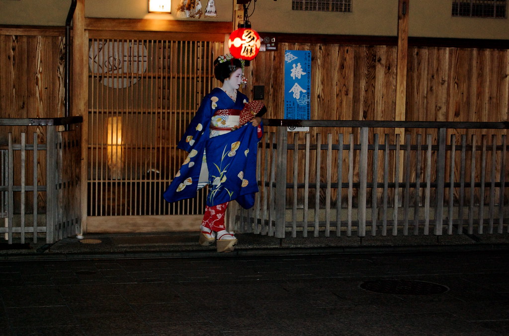  images about gueixas on Pinterest Geisha japan Kimonos 