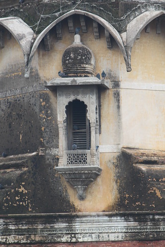 tower clock baroda vadodara raopura chimnabai