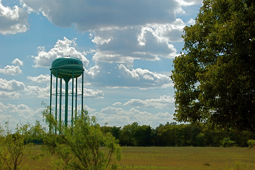 Luling Water Tower
