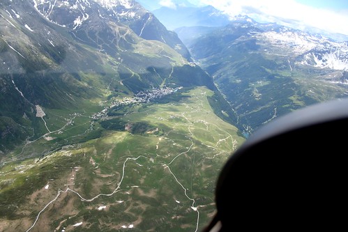 above travel sky italy panorama como mountains alps green nature forest airplane landscape flying high view earth top aviation aerial fromabove valley alpi lombardia cessna skyview lombardy chiavenna sondrio birdeye aeronautic vallespluga
