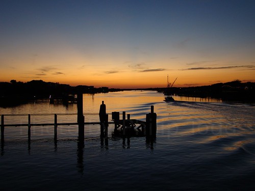 sunset sun reflection beach water set gold boat canal nc dock ripple north over carolina holden