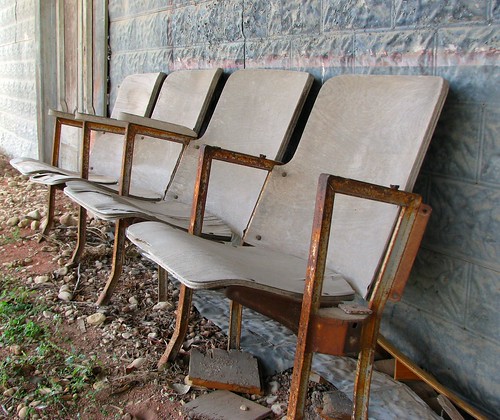 abandoned texas chairs dhanis medinacounty schoolchairs mlhradio newdhanis