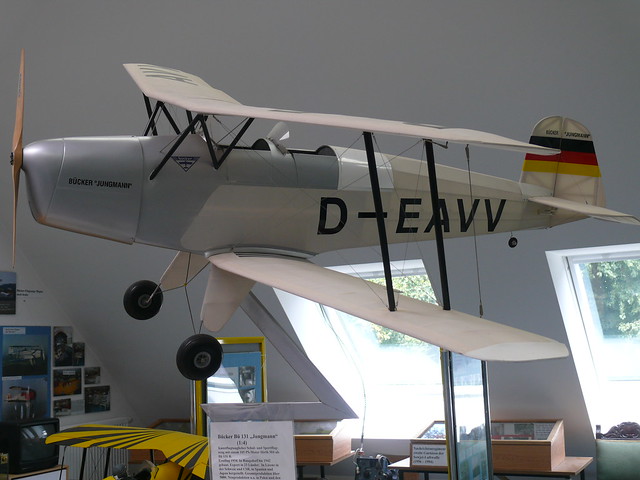 Flugzeugmodell: Bücker Bü 131 Jungmann