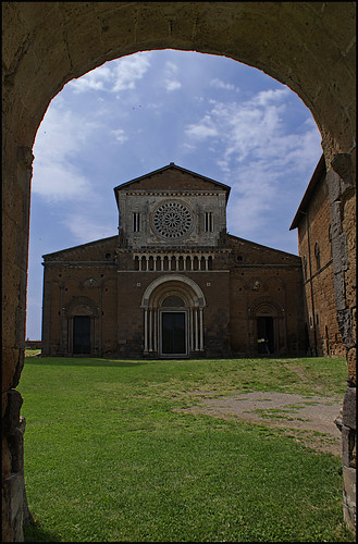 italy church italia chiesa kerk viterbo italie tuscania vt lazio latium vivalitalia bellitalia