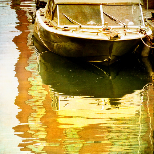reflection golden harbor boat ripple zedzap magicunicornmasterpiece