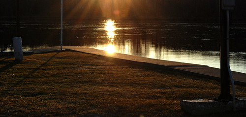 sunset reflection water river dock nikon nikkor bryson d80 nikond80 brysonqc