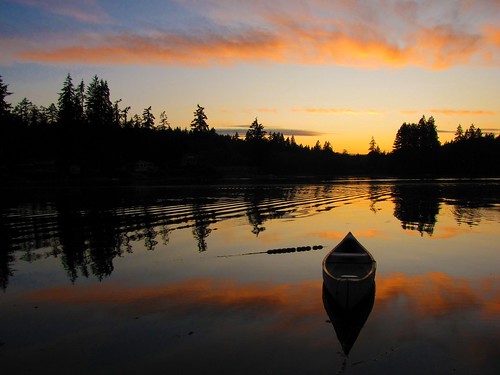 sunset canoe estuary wa pugetsound dreamy 1bluecanoe