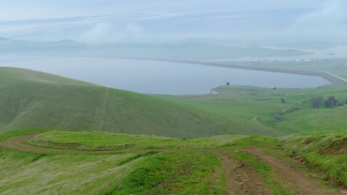reservoir sanluisreservoirstaterecreationarea view