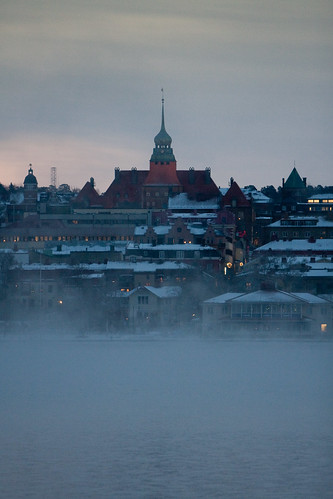 city fog cityhall ostersund östersund storsjon jamtland larsdahlin