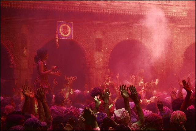 Towards Faith | Devotion - 35 Colorful Collection of Holi Photos