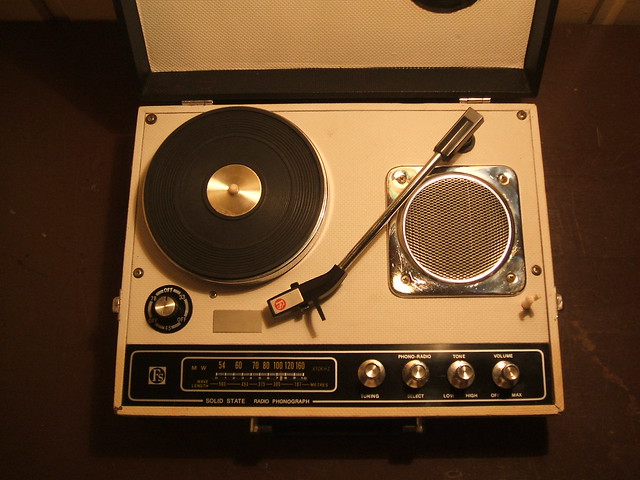 Fs Radio Phonograph