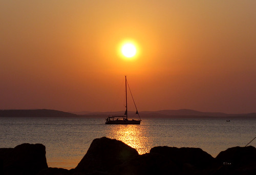 sunset montagne barca tramonto mare ombre sole zadar acqua viaggi croazia luce vacanza elisa orizzonte