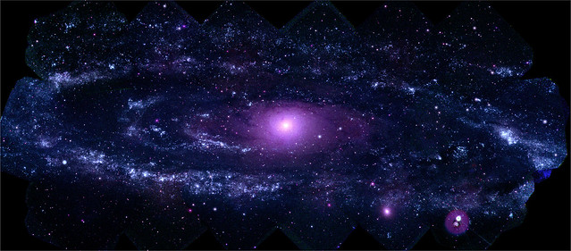 Best-ever Ultraviolet Portrait of Andromeda Galaxy
