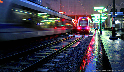 rain lights charlotte trains lightrail 3rdstreetstation flickraward olympusfe230 lynxblueline chrislaforet claforet