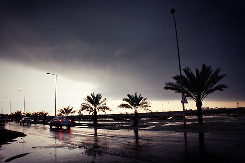 morning storm clouds dark palms bahrain rainy fotocompetitionbronze