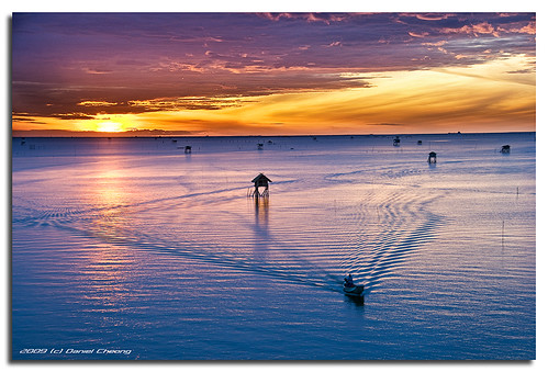 morning light sea digital sunrise thailand boat interestingness high fisherman nikon bravo dynamic explore ripples range fp frontpage dri increase hdr blending d300 sigma18200mm danielcheong danielkhc bangtaboon banbangtabun