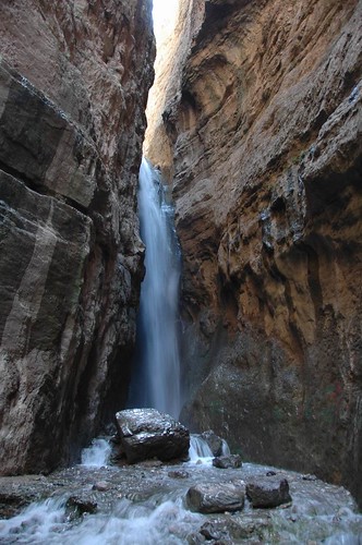 waterfall canyon centralasia 2009 turkmenistan views100 worldtrekker lebap lebapkugitangnaturereserve 20090529dsc3735