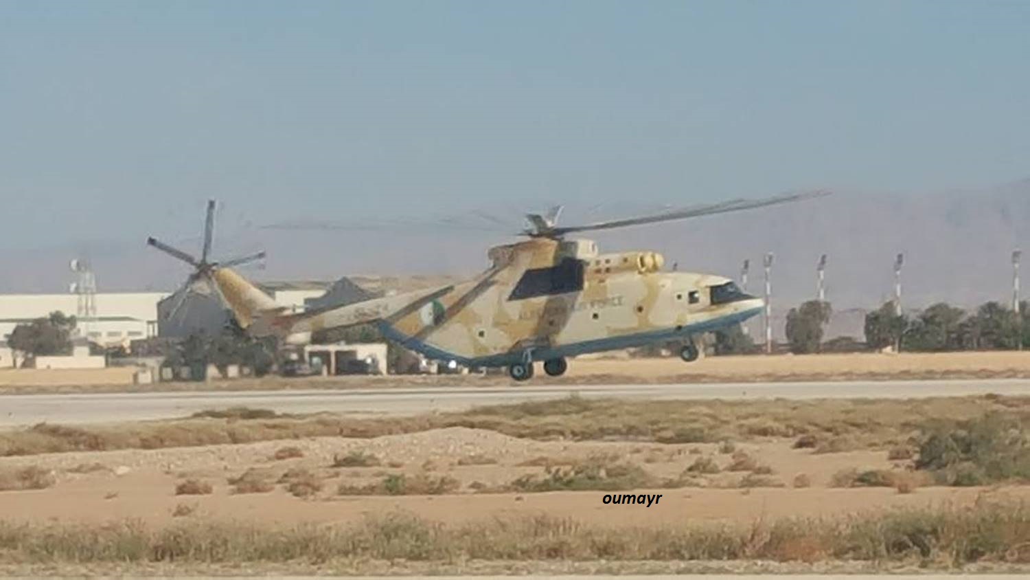 صور المروحيات الجزائرية  MI-26T2 - صفحة 18 32911447716_e589b9f910_o
