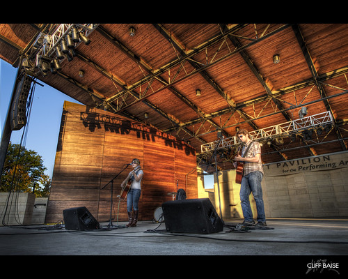 music arlington texas stage duo country acoustic maren hdr taylortatsch marenmorris cliffbaise