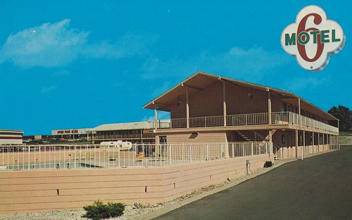 vintage postcard motel iowa motel6 desmoines