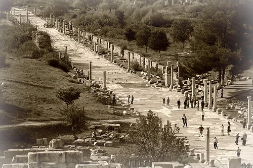 street old city trees vacation tourism turkey landscape town october stones antique columns tourists rows marble visitors ephesus efes canoneos400d andreeagerendy