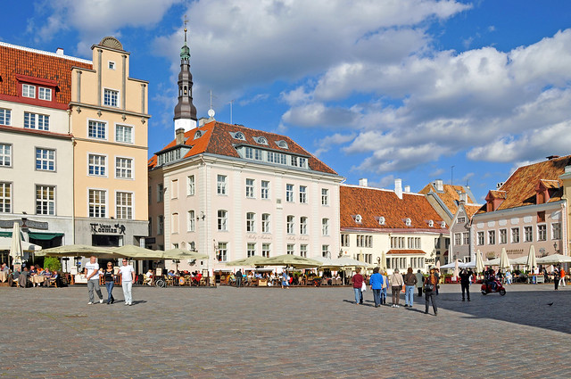 Estonia_1536 - Town Hall Square