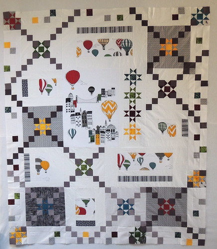 Tea Towel Quilt with pieced borders