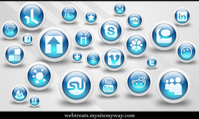 Webtreats 3d Glossy Blue Orbs Social Media Icons | Free 154 … | Flickr