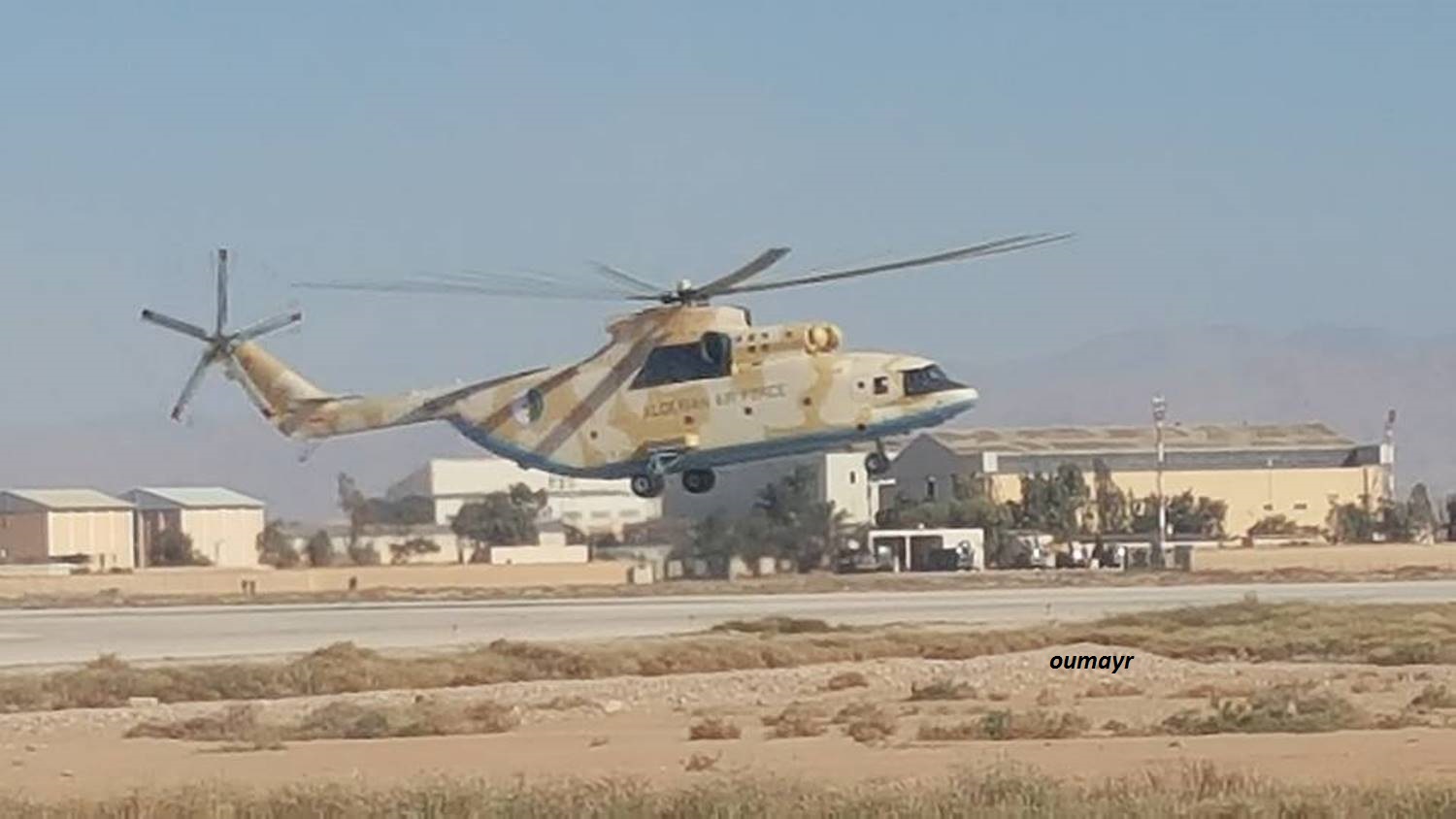 صور المروحيات الجزائرية  MI-26T2 - صفحة 18 32952189885_0903a5df34_o