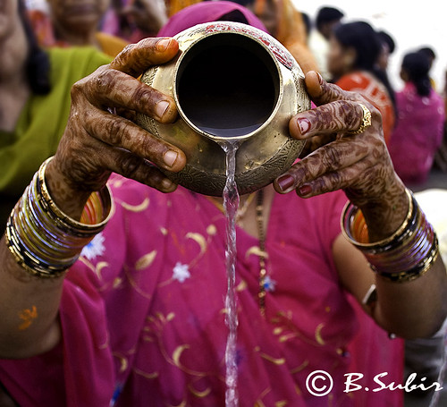 people woman india color water hands chat ritual mehendi rites subir arpan westbengal chhat subirbasak