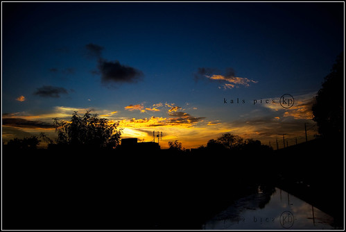 blue sunset sky india reflection clouds evening nikon darkness 1855mm chennai tamilnadu mylapore d40