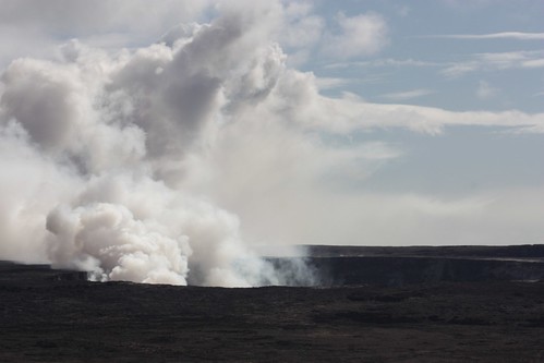 volcano hawaii crater bigisland